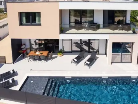 Location Maison à Drage 8 personnes