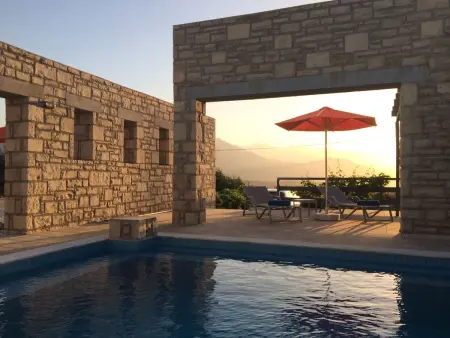 Location Maison à Argiroupoli 6 personnes