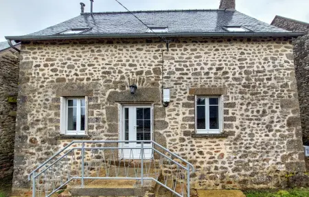 Location Maison à Hambers 6 personnes