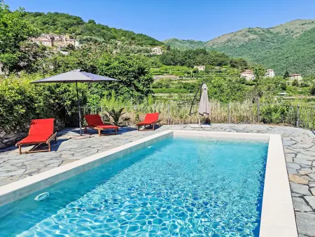 Location Maison à Tavole 6 personnes