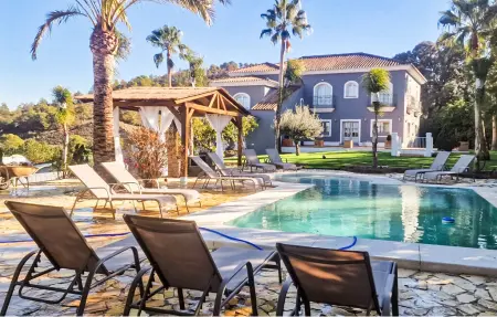 Location Maison à Coin 12 personnes