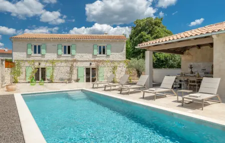 Location Maison à Zminj 6 personnes