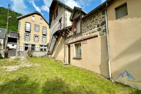 Location Maison à Mont Dore 10 personnes