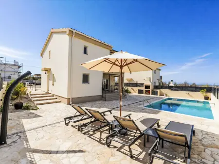 Location Maison à Vrsi 8 personnes