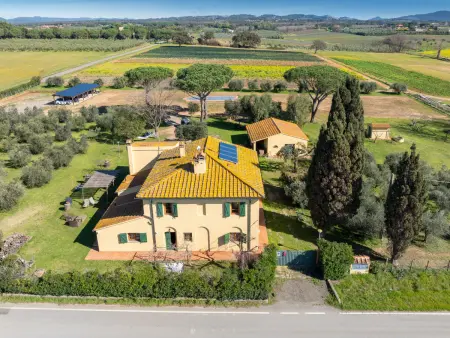 Location Maison à Cecina 8 personnes