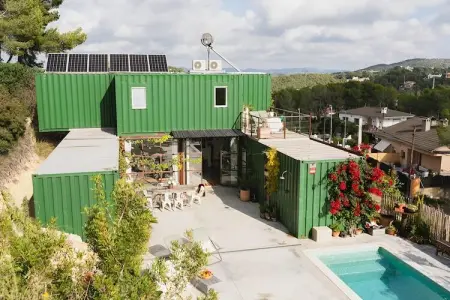 Location Maison à Canyelles 6 personnes