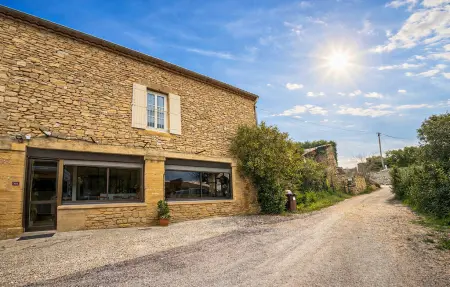 Location Maison à Montaren St Mediers 10 personnes