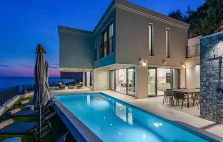 Location Maison à Mlini 8 personnes