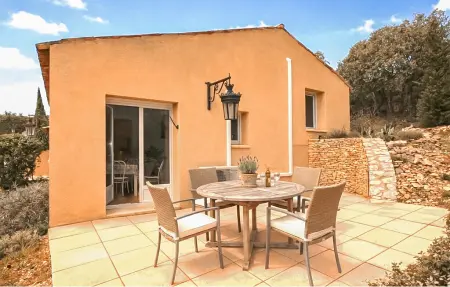 Location Maison à Saint Saturnin lès Apt 5 personnes