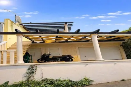 Location Maison à Sutivan 10 personnes