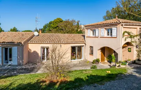 Location Maison à Malves en Minervois 12 personnes