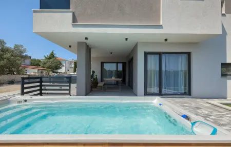 Location Maison à Stinjan 7 personnes