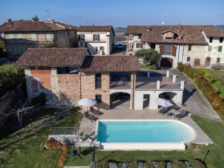 Location Gîte à Gabiano 10 personnes