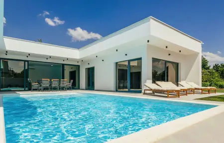 Location Maison à Donji Prolozac 10 personnes