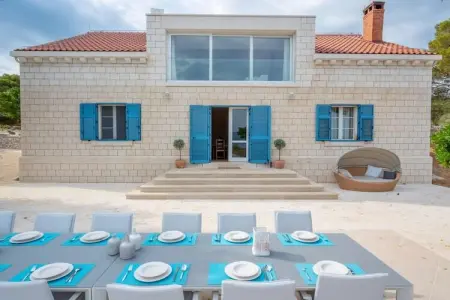 Location Villa à Pucišca 12 personnes