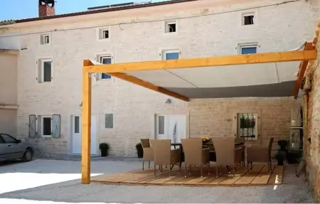 Location Maison à Rovinjsko Selo 8 personnes