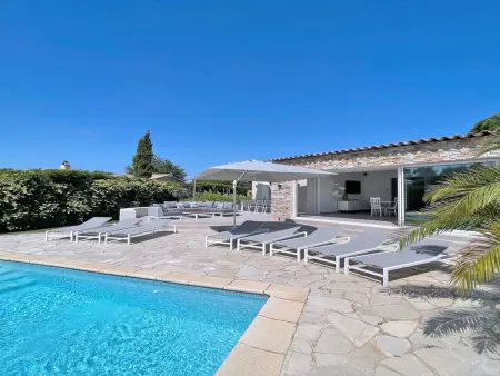 Location Maison à Cogolin 8 personnes