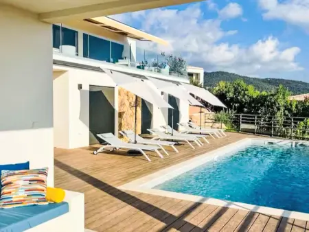 Location Villa à Solenzara 8 personnes