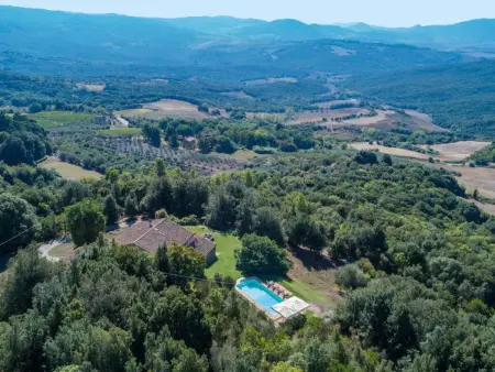 Location Maison à Castelfalfi 8 personnes