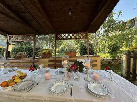 Location Maison à Buti 8 personnes