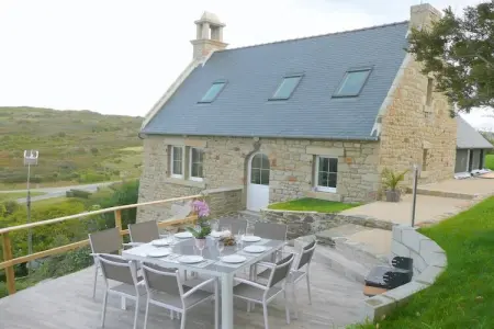 Location Maison à Plonévez Porzay 8 personnes