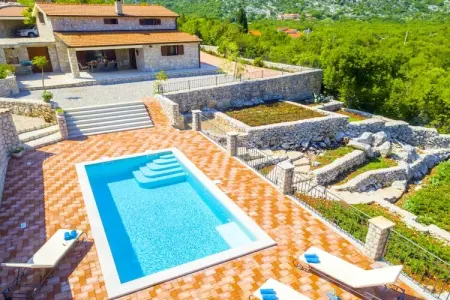 Location Villa à Duge Njive 6 personnes