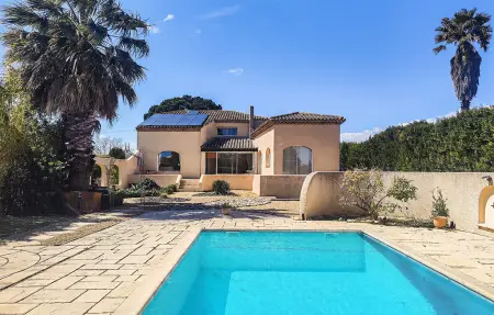Location Maison à Montady 8 personnes