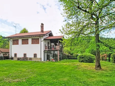 Location Gîte à Comignago 5 personnes