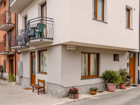 Location Maison à Lago di Mezzola 4 personnes