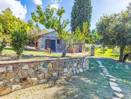 Location Maison à Riparbella 2 personnes