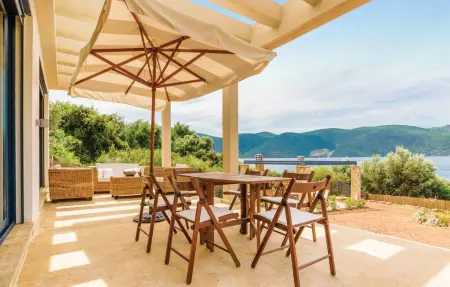 Location Maison à Skroponeria Politeia 10 personnes