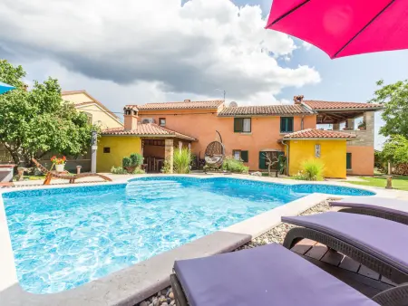 Location Maison à Bokordici 6 personnes