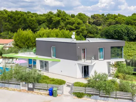 Location Maison à Medulin 10 personnes