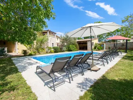 Location Maison à Pula Marčana 12 personnes