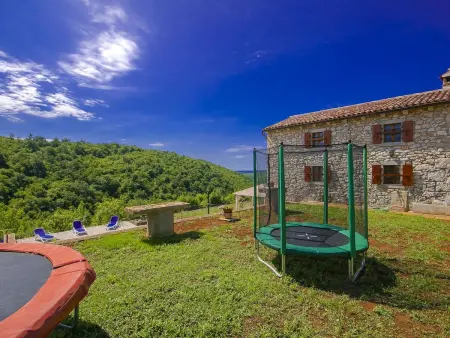 Location Maison à Drenje 6 personnes