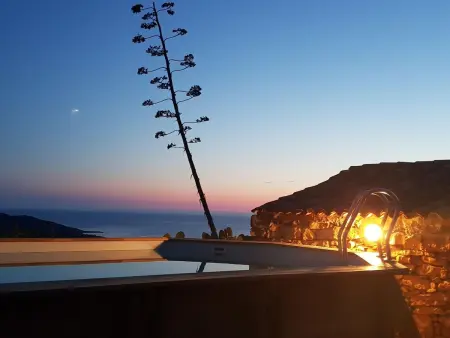 Location Maison à Serra di Ferro 10 personnes
