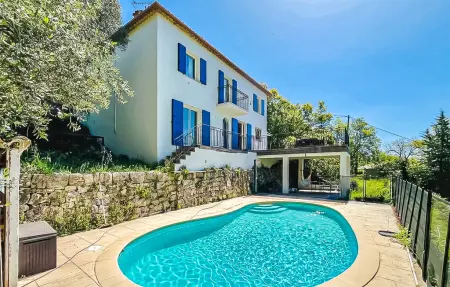 Location Maison à Châteauneuf Grasse 6 personnes