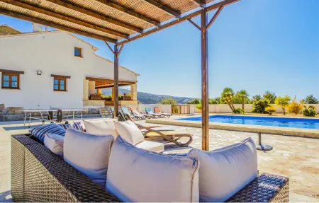 Location Maison à Teulada 8 personnes