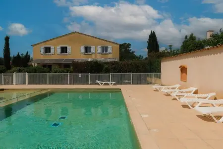 Location Maison à TOURRETTES 4 personnes