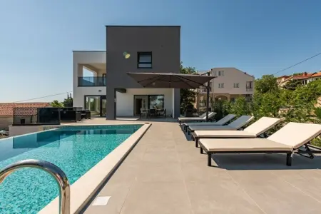 Location Villa à Maslenica 7 personnes