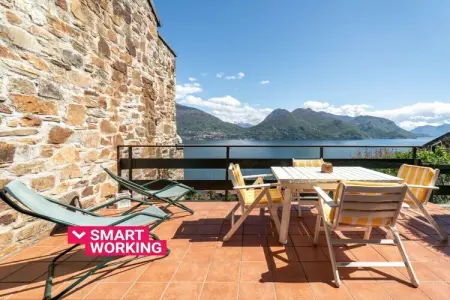 Location Maison à Acquaseria 4 personnes