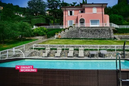 Location Villa à Perledo 8 personnes