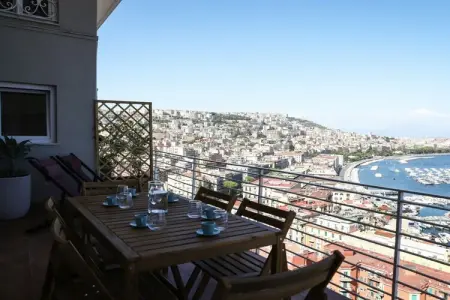 Location Maison à Napoli 6 personnes