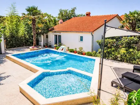 Location Maison à Bokordici 6 personnes