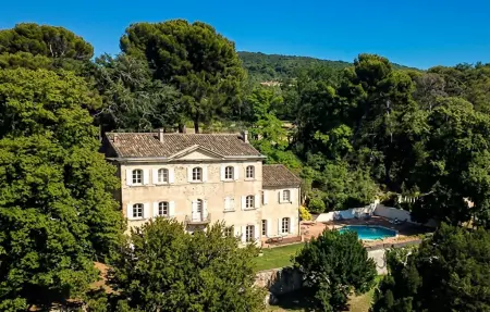 Location Maison à Valréas 15 personnes