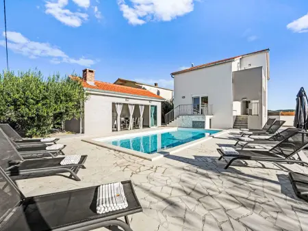 Location Maison à Biograd na Moru 6 personnes