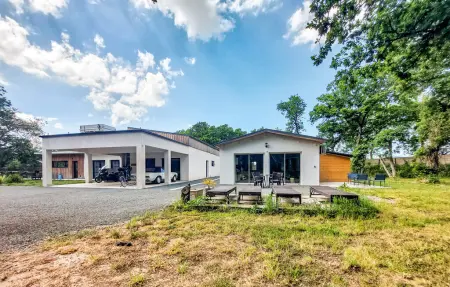 Location Maison à Saint Laurent de la Pr 12 personnes
