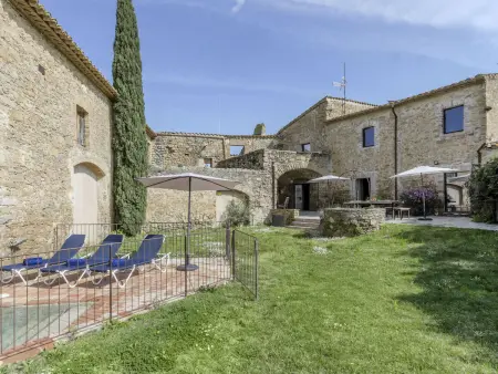 Location Gîte à La Bisbal D'Emporda 11 personnes