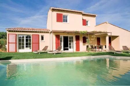 Location Villa à Saint Saturnin lès Apt 8 personnes