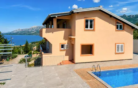Location Maison à Rovanjska 8 personnes